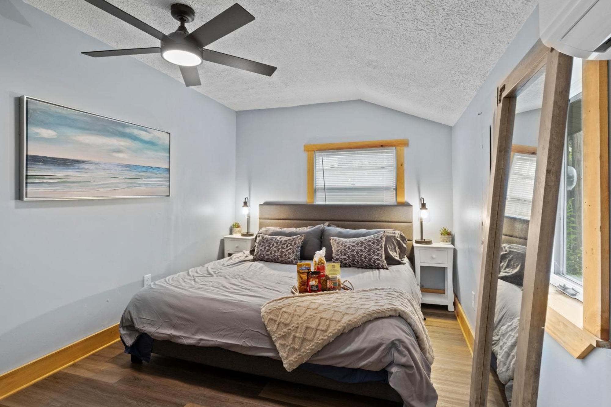 Cozy Home W/ King Bed & Lake Access Canandaigua Luaran gambar